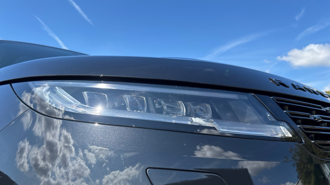 Land Rover Range Rover Sport 3.0 D300 Autobiography 5dr Auto Diesel Estate - Image 17